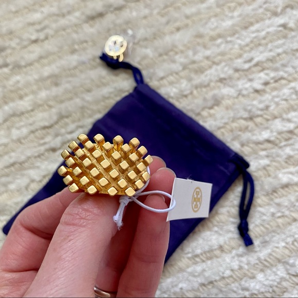 NWT Tory Burch gold spiked statement ring - Picture 2 of 10